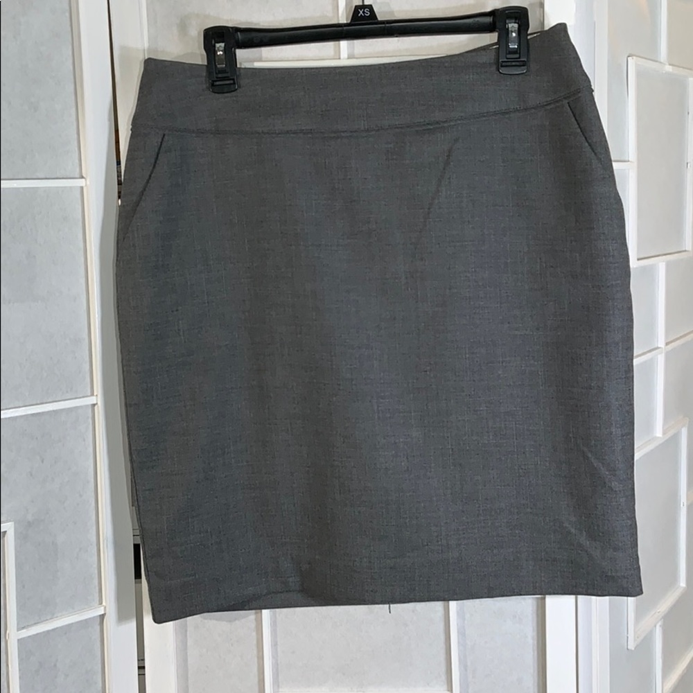Skirt gray